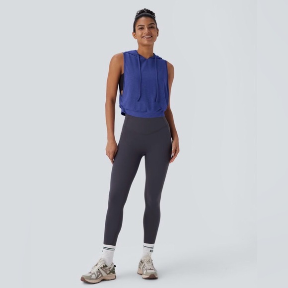 HALARA Tops - Halara Blue Sleeveless Cropped Hoodie Tank | NWT Size M